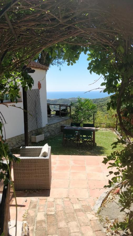 Kia Ora Retreat Casares Exterior photo