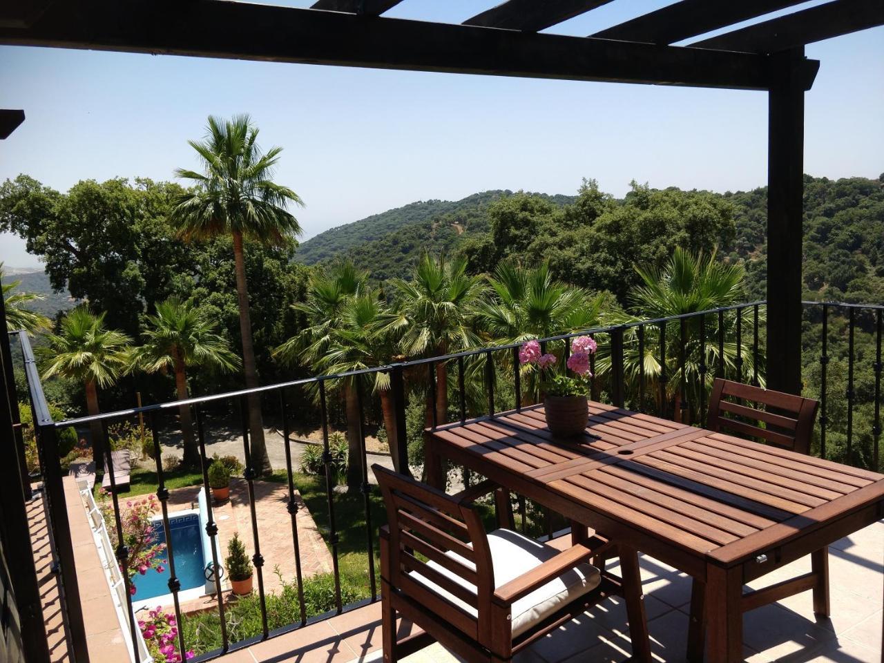 Kia Ora Retreat Casares Exterior photo